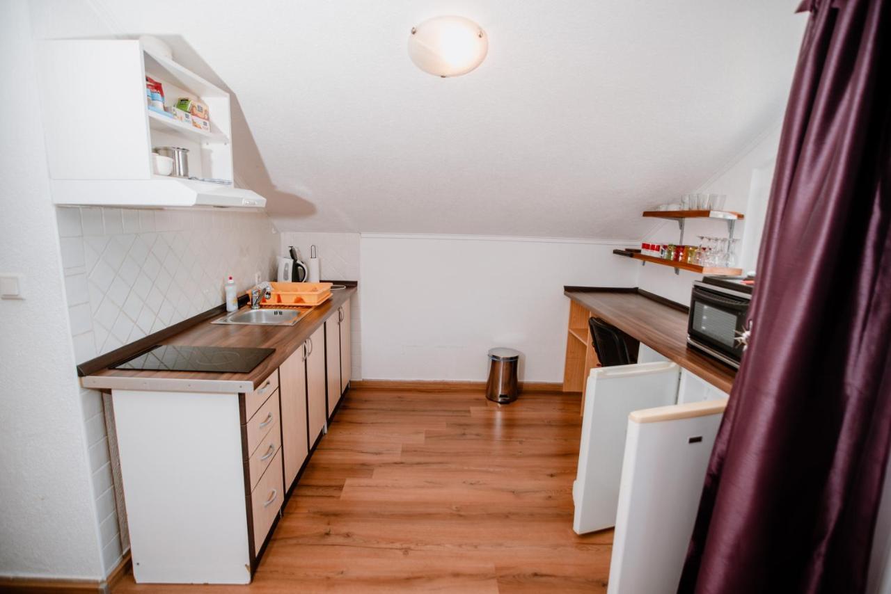 カルロバッグApartmens Leonaアパートメント エクステリア 写真