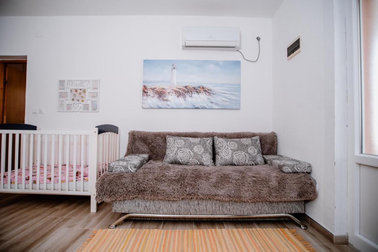 カルロバッグApartmens Leonaアパートメント エクステリア 写真